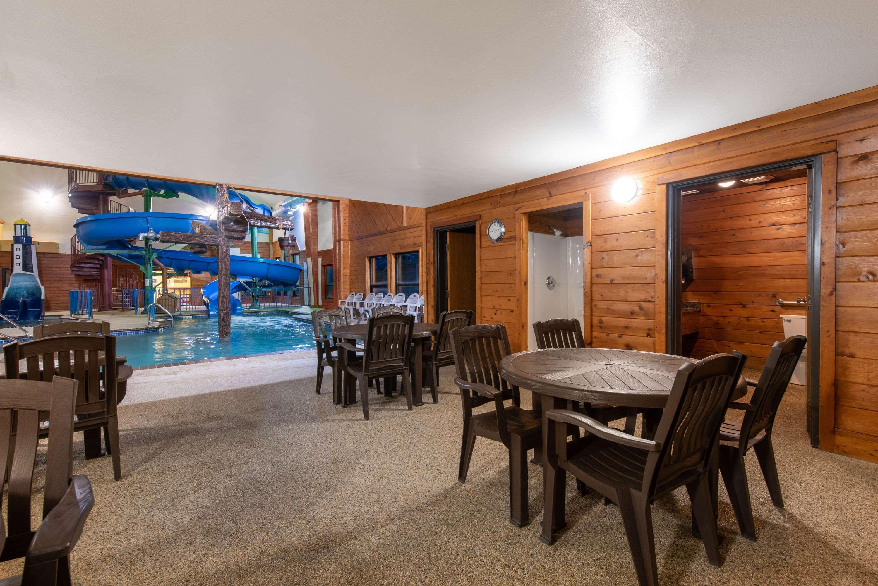 Days Inn By Wyndham Mitchell Sd Екстер'єр фото