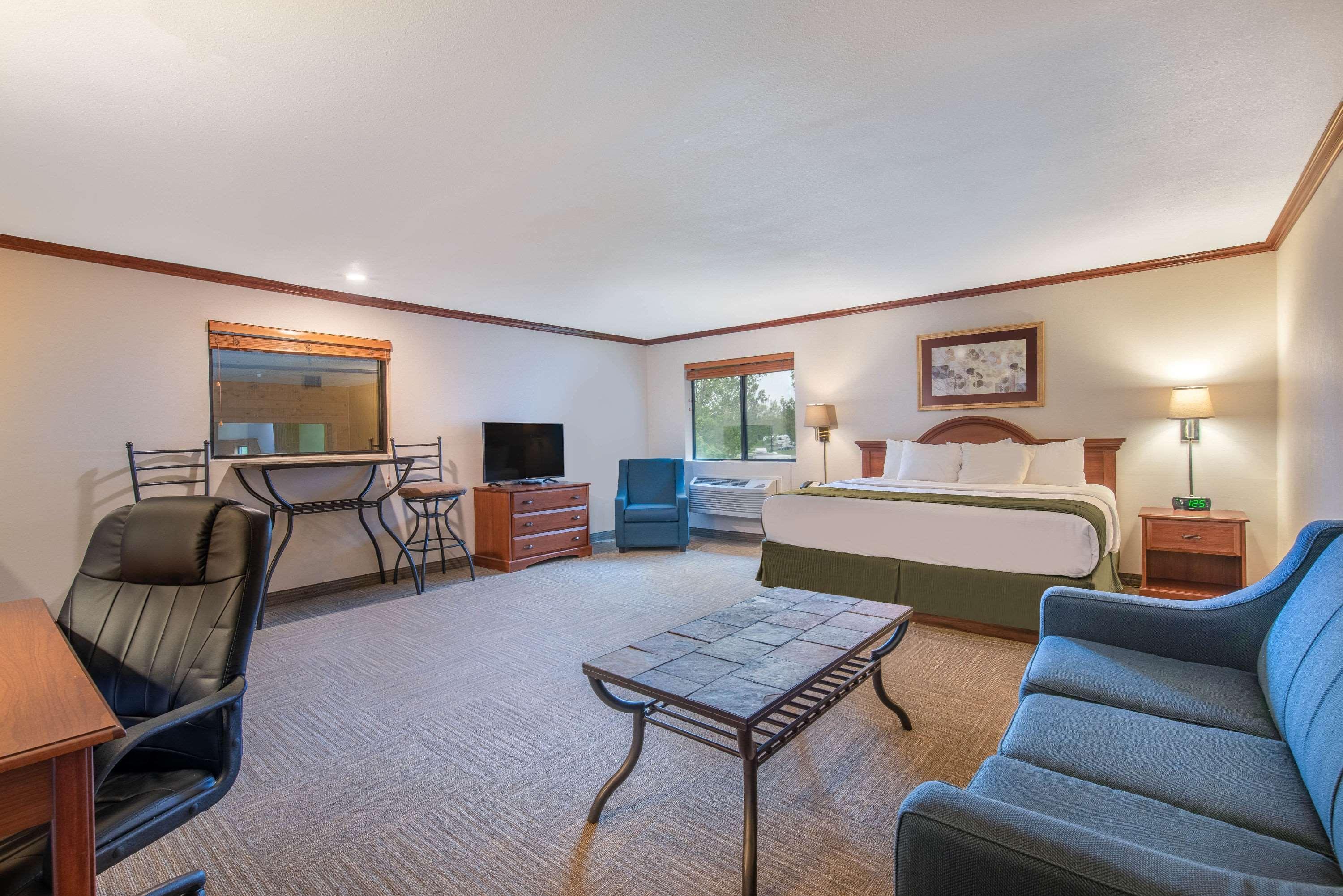 Days Inn By Wyndham Mitchell Sd Екстер'єр фото